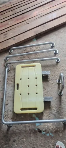 Apoio de banheiro para idoso completo