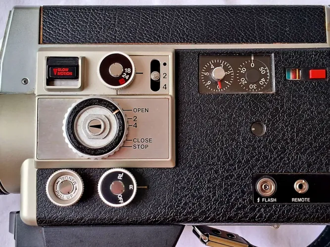 Filmadora super 8mm Canon autozoom 814