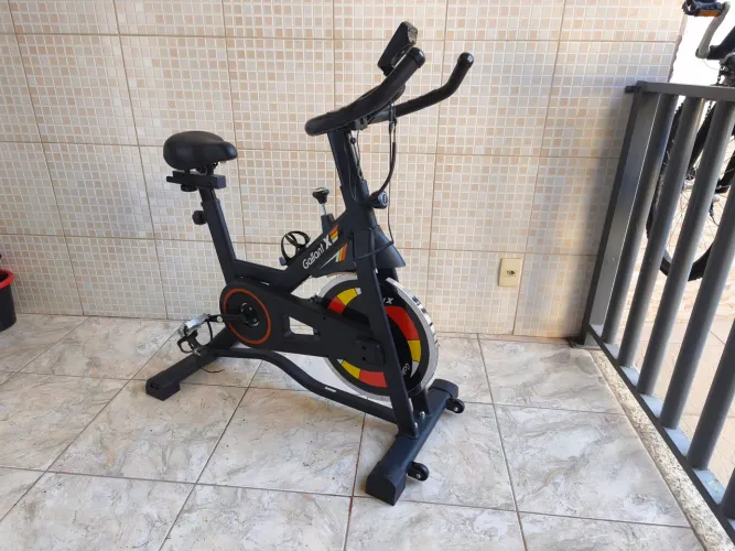 Bicicleta ergométrica spinning