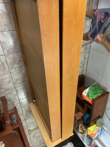 Cama 2 em 1 madeira muito boa