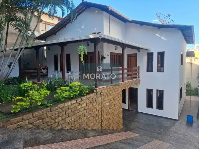 Casa à venda, 5 quartos, 2 suítes, 5 vagas, Jardim Riacho das Pedras - Contagem/MG
