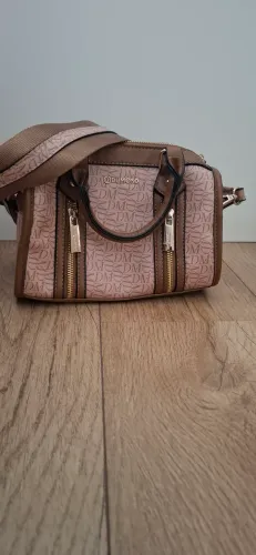 Olha essa bolsa!!!