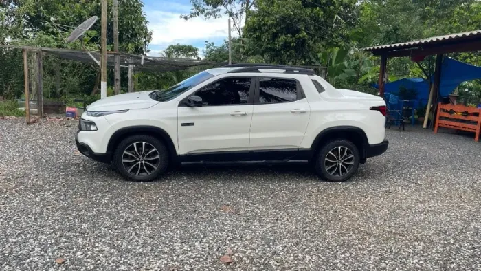 Fiat Toro Ultra 2.0 16V 4X4 Diesel AUT 2021