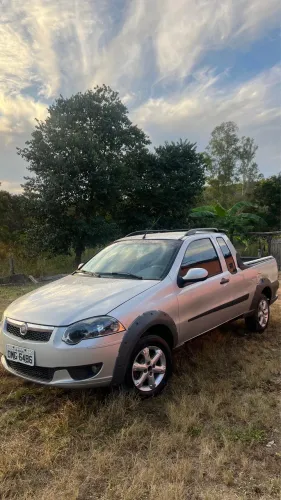 Fiat Strada Trekking 1.6 16V Flex CE 2013