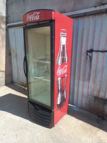 Freezer expositor 1700$$