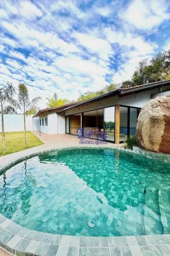 Casa de Campo Alto Padrão em Bragança Paulista-SP - Apenas R$ 1.780.000