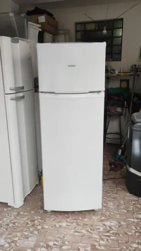 Geladeira Cônsul Frezzer