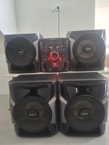 Sony genezy