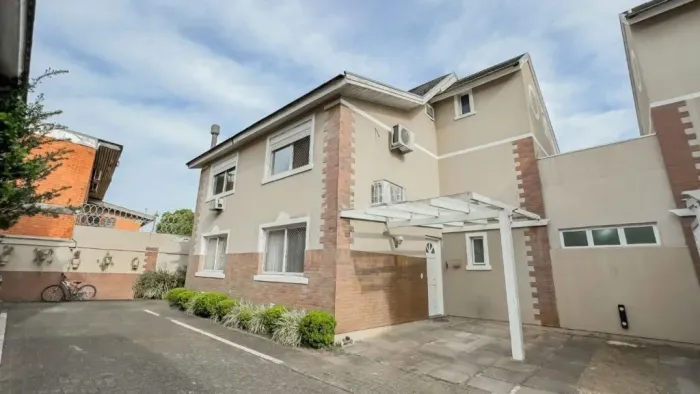 Casa em condomínio patio, 3 dormitórios e 2 vagas Bairro São Sebastião