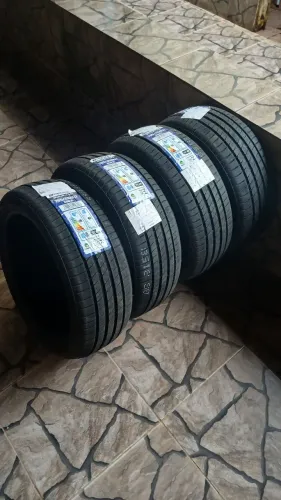 Pneu Aro 17