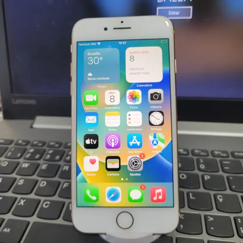 Iphone 8 256 GB impecável tudo original traseira trincada