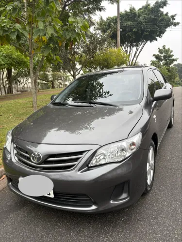 Toyota Corolla GLI 1.8 Flex 16V Aut. 2012