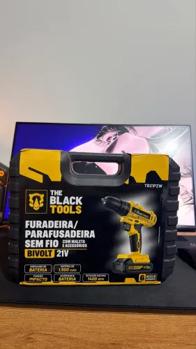 Kit Furadeira/Parafusadeira 21V Bivolt c/ Impacto e Maleta