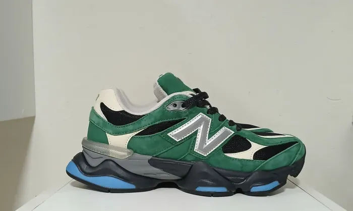 TENIS NEW BALANCE 9060 TEAM FOREST GREEN