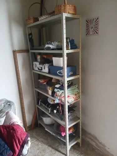 Prateleira de ferro