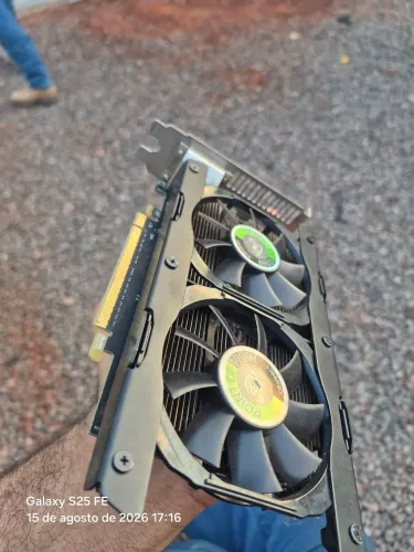 Placa de viddo GTC660 2GB