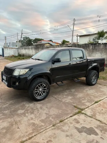 Toyota Hilux CD SR 4X2 2.7 16v/2.7 Flex Aut. 2012