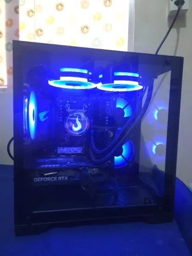 Pc Gamer Ryzen 7 5700 + RTX 5060