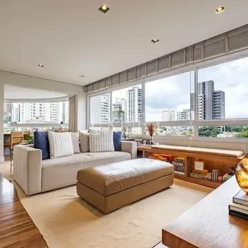 Apartamento com 115 m², 3 quartos sendo 3 suítes à venda no bairro Pinheiros.