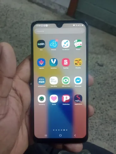 Vendo Samsung M32( Leiam a descrição ).