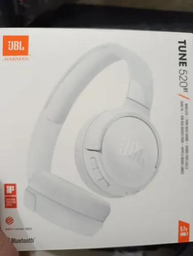 Fone de ouvido JBL 520bt Bluetooth até 57 horas de bateria 250 no pix