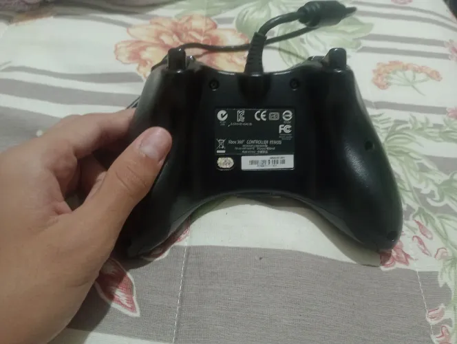 Tô vendendo esse kit com dois controles para PC/Celular por um valor ridículo de barato
