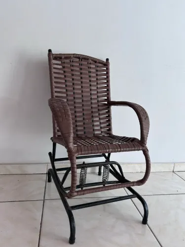 Cadeira balanço infantil