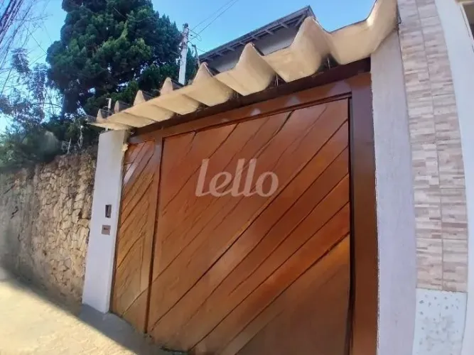 Casa 2 quartos para alugar no(a) Vila Cordeiro