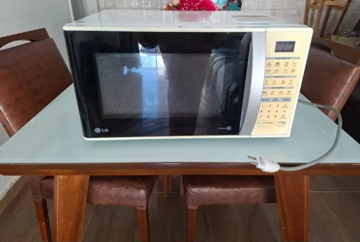 Micro-ondas LG para retirada de peças!!