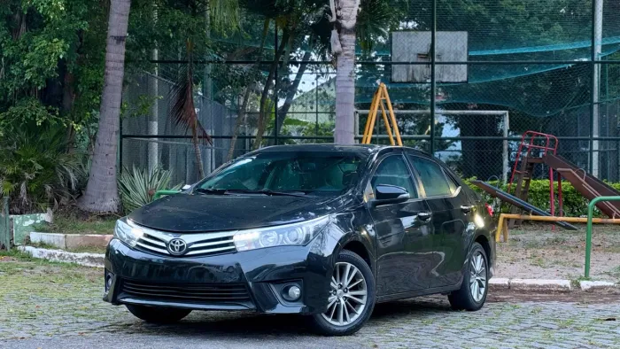 Toyota Corolla Altis 2.0 Flex 16V Aut. 2016