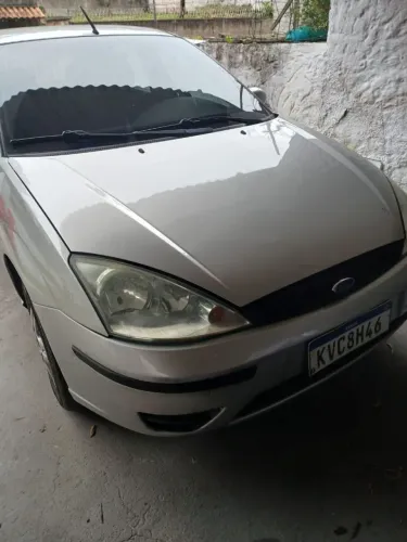 Ford Focus 1.6 S/se/se Plus Flex 8v/16v 5P 2009
