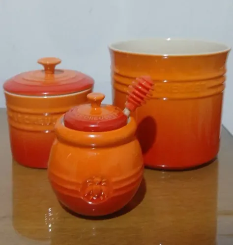 Kit Pote Mel Volcanic+Porta Condimentos+Porta Utensílios Grande Le Creuset