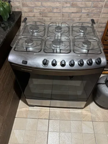 Vendo fogão 6 bocas 