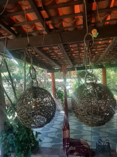 Vendo 5 luminaria artesanal de cipó com lâmpadas ideal para varanda de casa área de lazer