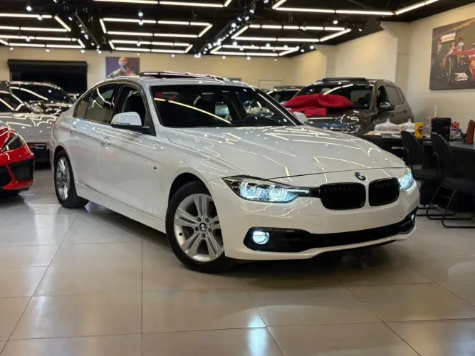 BMW 320I A Modern/sport TB 2.0/a.flex 16V 4P 2018