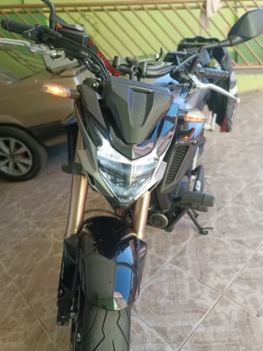 Cb500f 2023 26000km pneus diablo Rosso zero 
