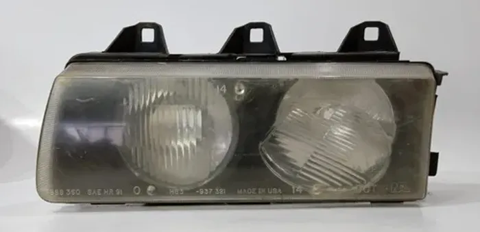 Farol Esquerdo Bmw 3 325 1992 - 1997 Detalhe Esquerdo/motorista