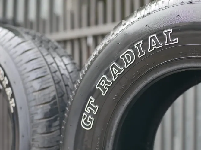 Pneu GT Radial Savero 265/70/16 Novo!