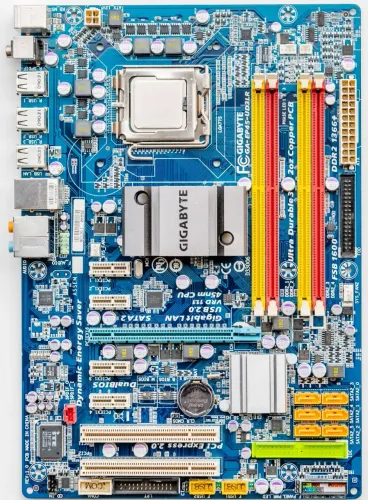 Placa mãe Gigabyte Ga-ep45-ud3rL 4 slots ram