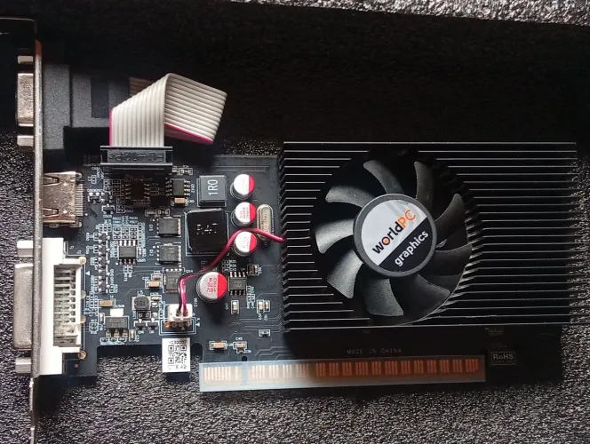 NVIDIA GeForce GT 730 4GB DDR3 128-bit - Excelente Estado