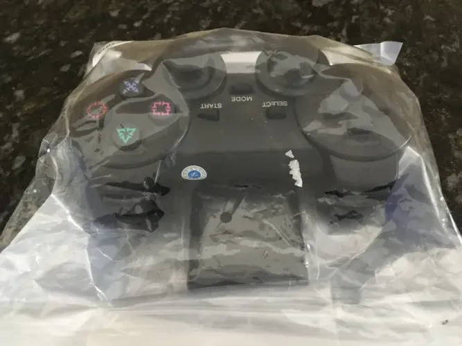 Controle s/ fio RedFin PS1 e PS2 e Adaptador Bluetooth p/ Fone V5.1 p/ PS4  e PS5 e PC