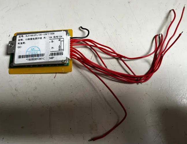 Placa bms 36 volts 4.4 A