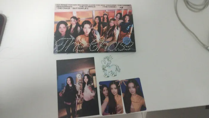 Hearts2Hearts "The Chase" (Versão photobook)