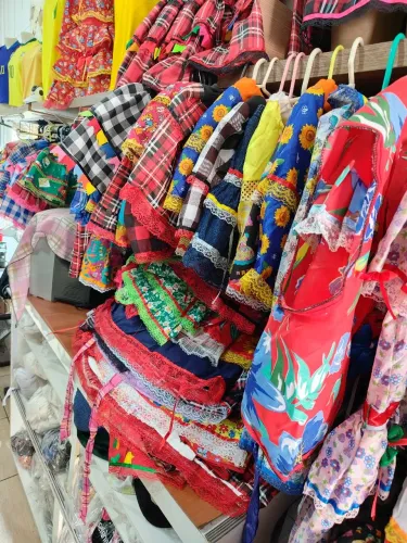 Aluga -se roupas de quadrilha