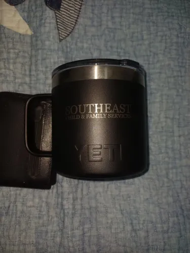 Caneca Isolada A Vácuo De Aço Inoxidável Yeti