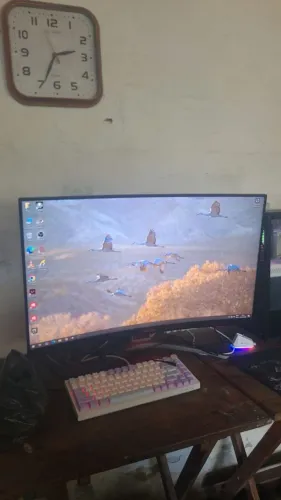 AOC AGON 32 POLEGADAS CURVO