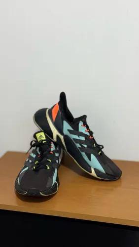 Tenis adidas boost original