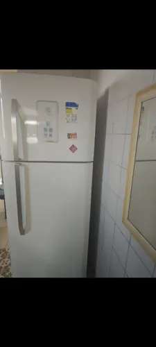 GELADEIRA DUPLEX PAINEL DIGITAL ECONOMICA