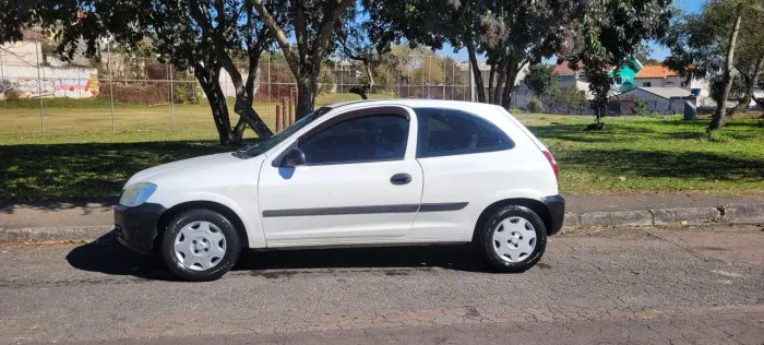 Chevrolet Celta Life/ LS 1.0 MPFI 8V Flexpower 3P 2011