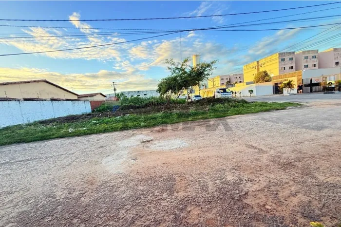 TERRENO DE ESQUINA 14x14 NOVA ESPERANÇA PARNAMIRIM/RN